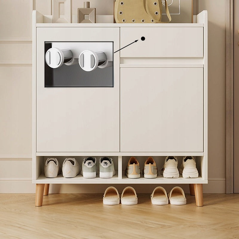 Nowoczesna biała komoda na buty 60 cm - pojemna szafka z szufladą i półkami
