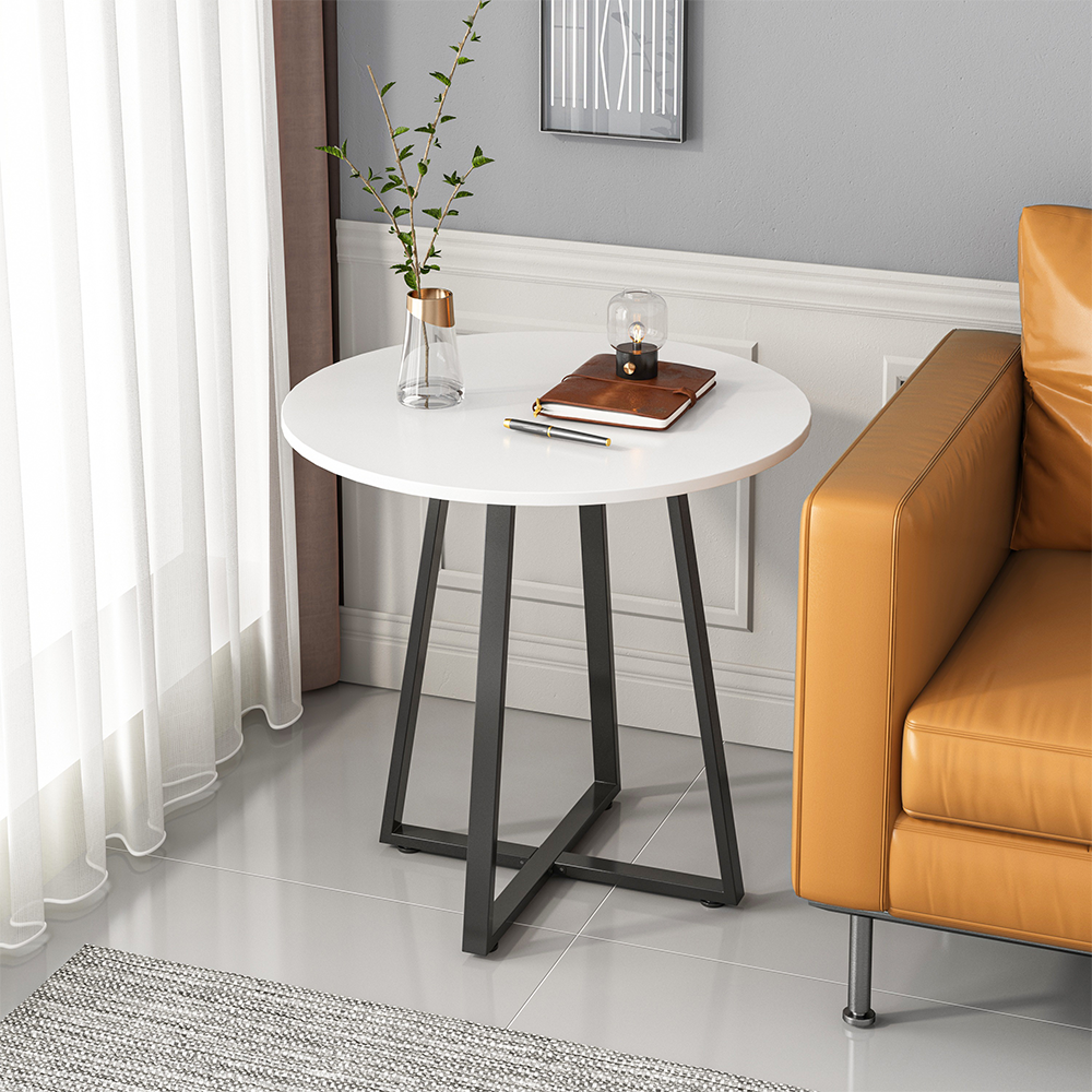 Okrągły stolik kawowy loft 80 cm – biały stolik industrialny o stabilnej metalowej konstrukcji