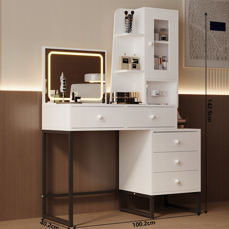 Toaletka kosmetyczna makijażu wizażu z lustrem LED glamour nowoczesna loft