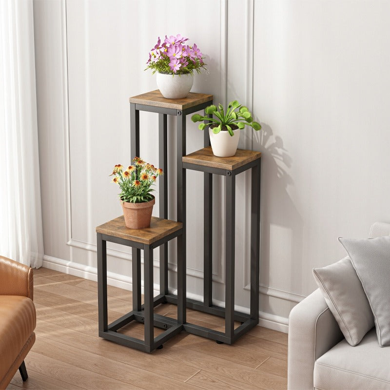 Stojaki na rośliny i doniczki – nowoczesne akcesoria do domu i ogrodu