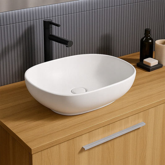 Nowoczesna umywalka owalna 49x35 cm – biała błyszcząca, ceramiczna