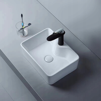 Umywalka ceramiczna Rebiko 470x370x140 mm – biała, minimalistyczny i nowoczesny design